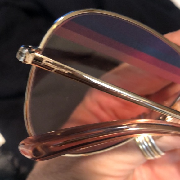 Ferragamo A07 Aviator Gradient Sunglasses - Picture 3 of 5